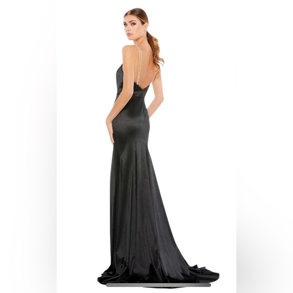 NWT Ieena for Mac Duggal - 12428 - Charmeuse Rhinestone Strap Trumpet Gown - Blk